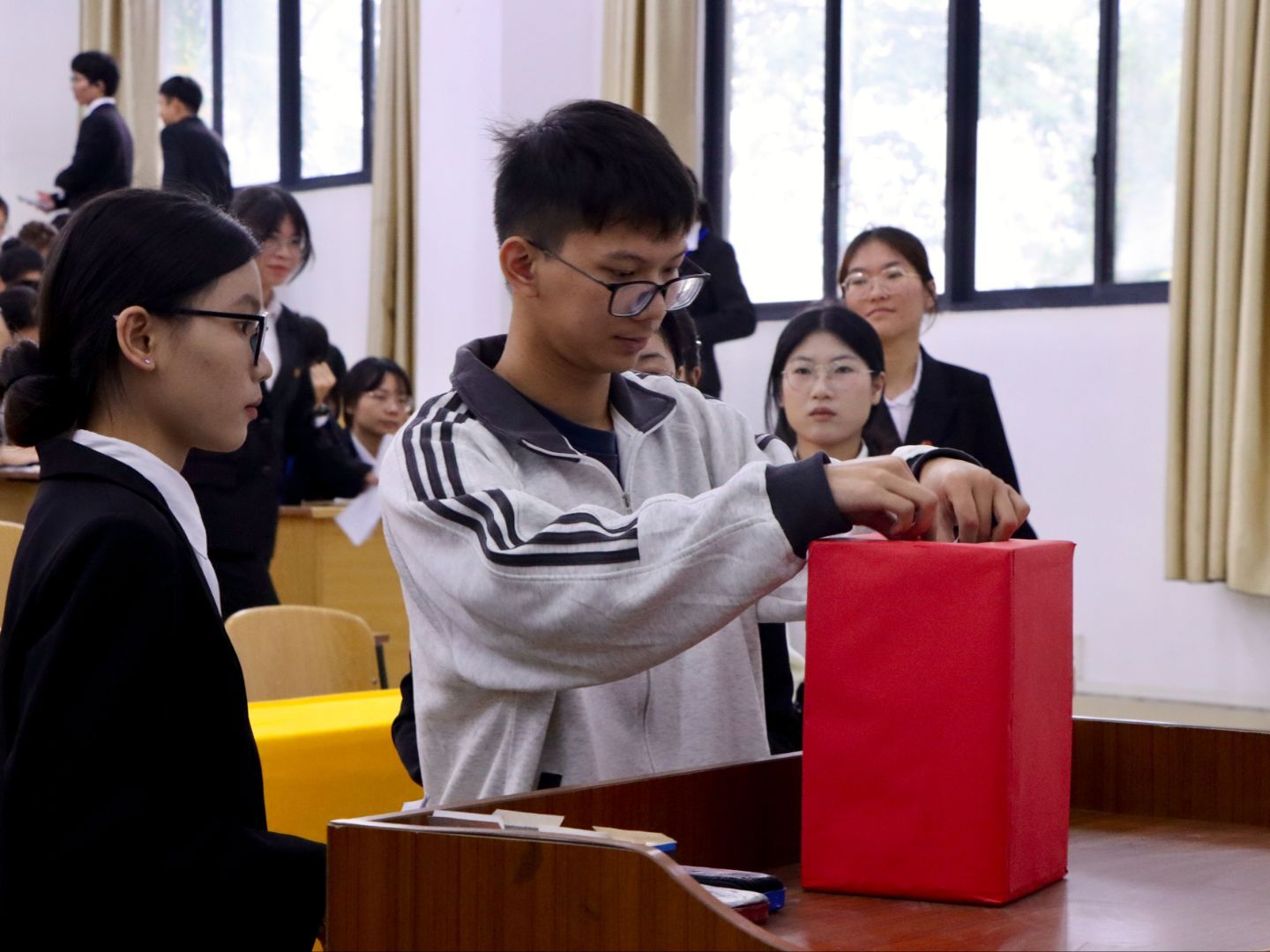 betway必威西汉姆联官网